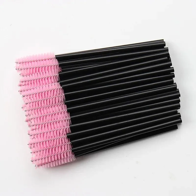 Crystal Eyelash Brush Set: Achieve Flawless Makeup Results!