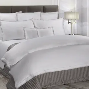 Dea CAVRIGLIA Luxury Italian Bedding