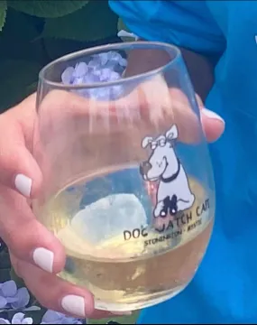 Dog Watch Stemless Wine Glass