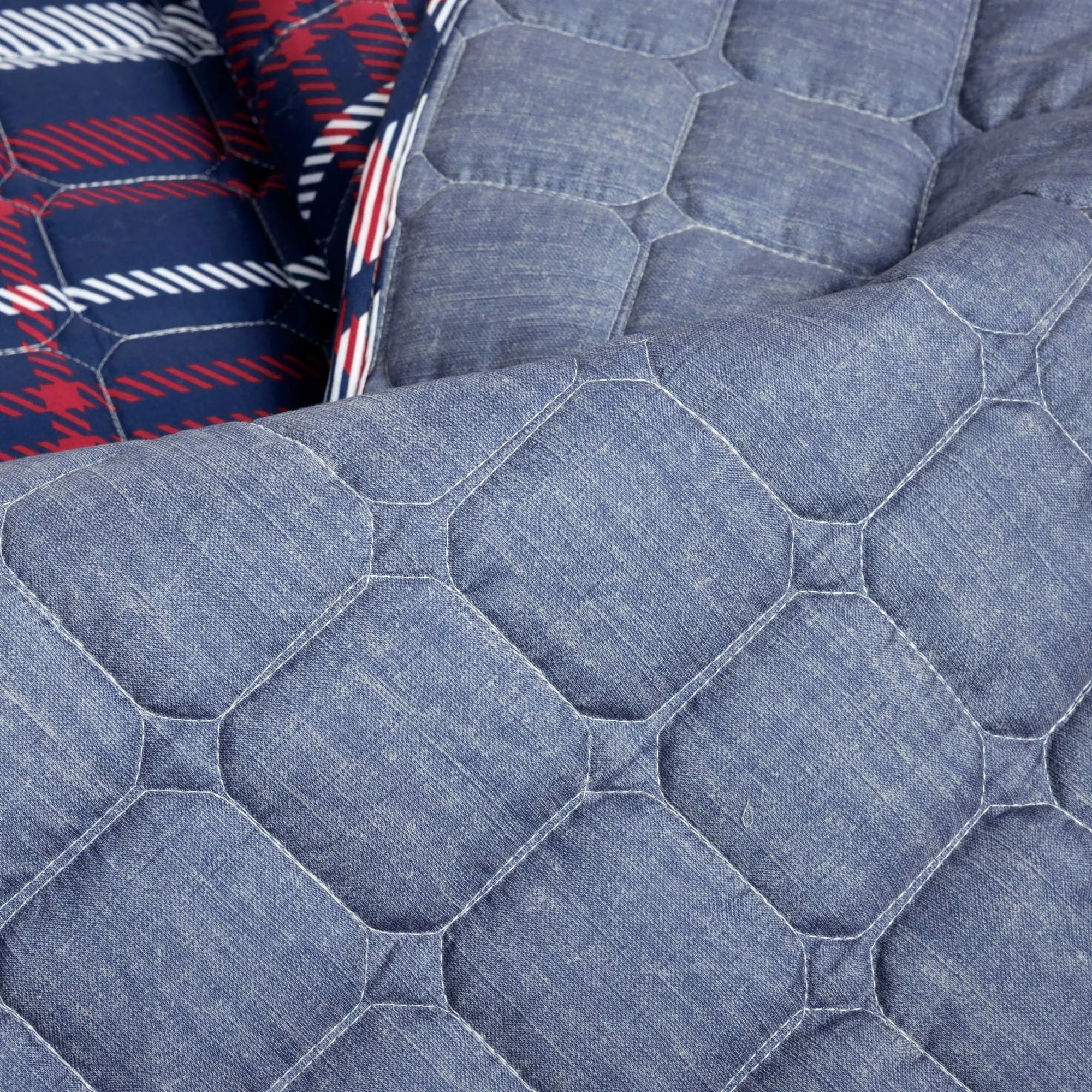 Grayson Farmhouse Plaid Reversible Quilt Set