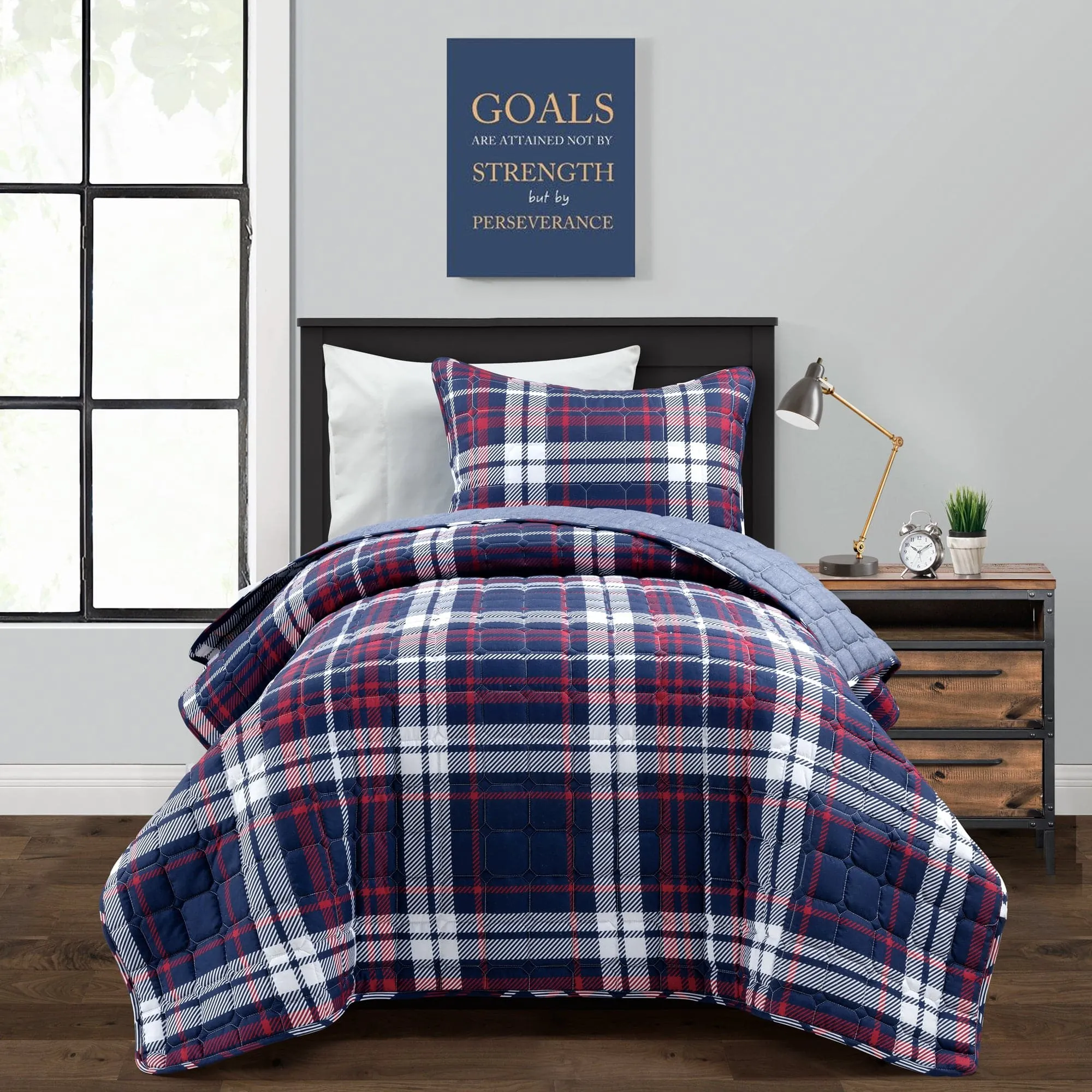 Grayson Farmhouse Plaid Reversible Quilt Set