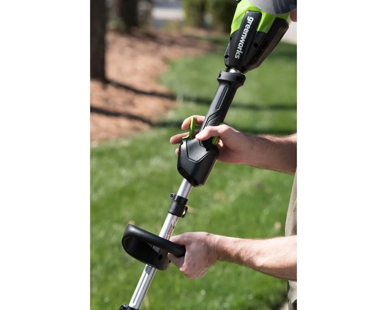 Greenworks 48V 2.0Ah Attach Capbl 16" String Trimmer