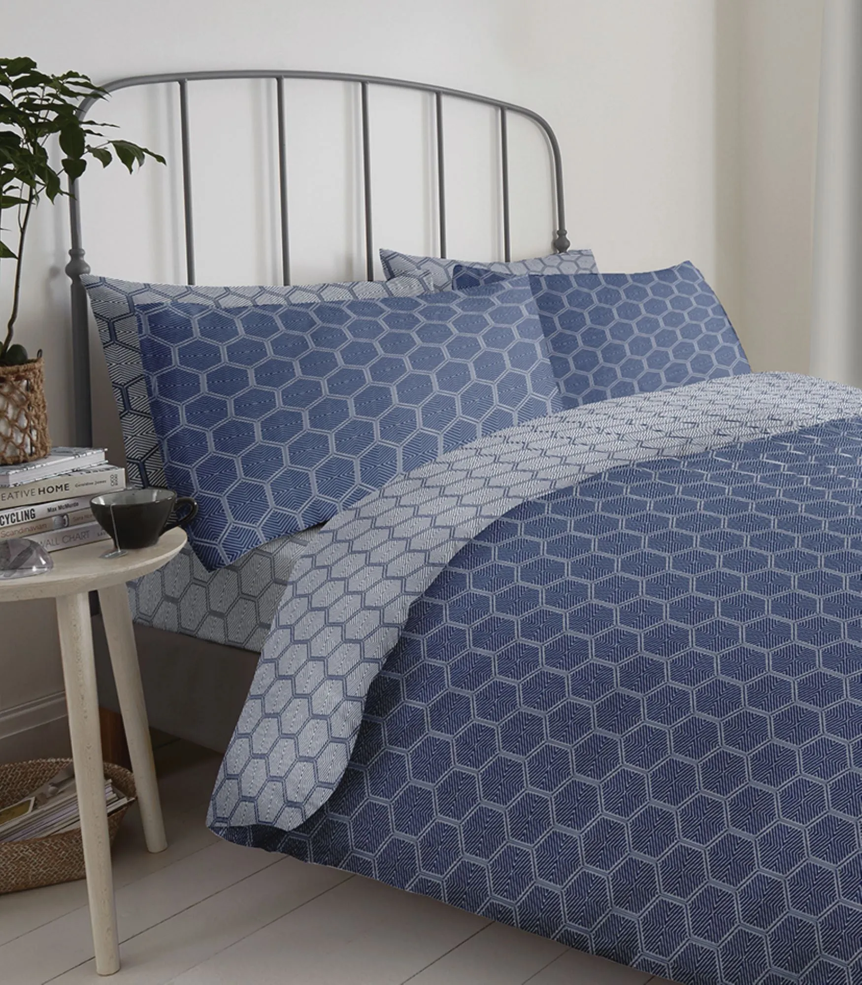 Lewis's Reversible Printed Bed In A Bag - Blue Honeycomb