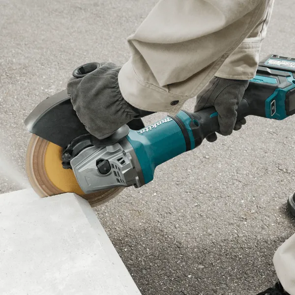 Makita GA038GM201 40V Cordless Angle Grinder 9" XGT