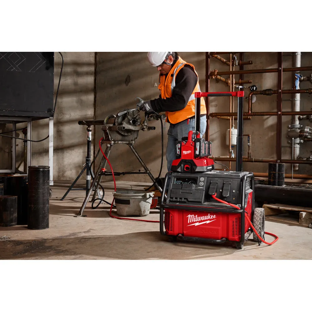 Milwaukee 3300R ROLL-ON 7200W/3600W 2.5kWh Power Supply