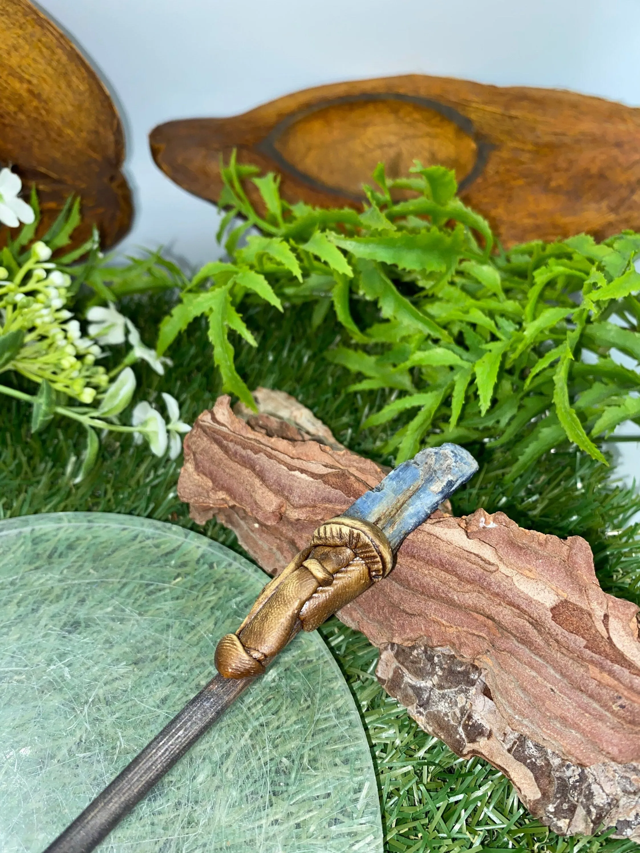 Natural Crystal Kyanite Wand -Fairy wand-Wizard wand-Nature Wand Healing Crystal Zodiac Mineral Stone