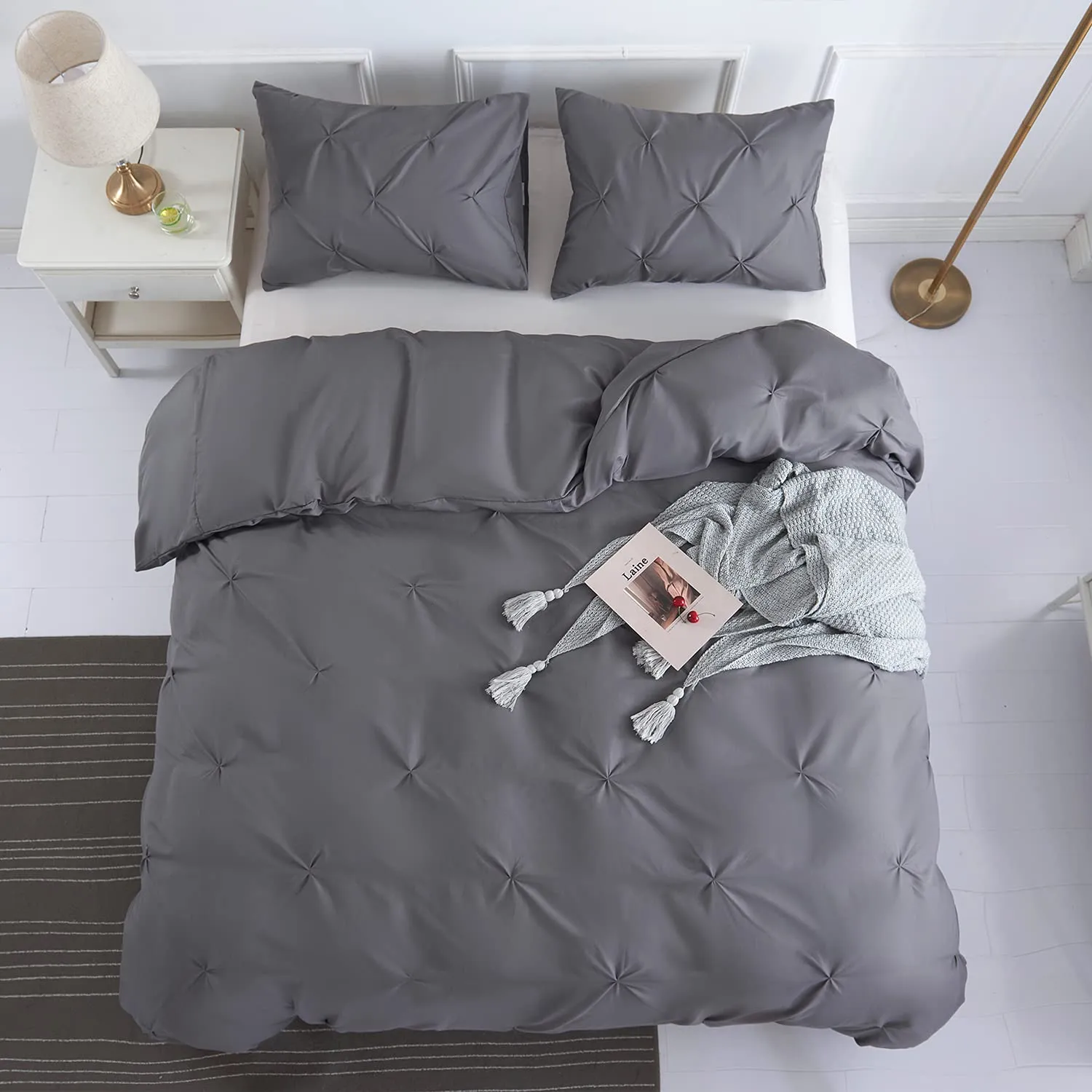 Pinch Pleated Duvet Cover Set