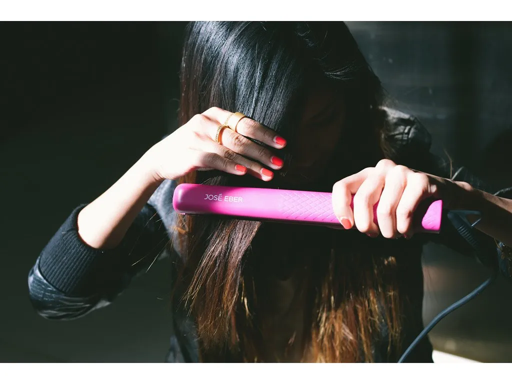 Protégé 100% Ceramic 1.25" Straightening Iron