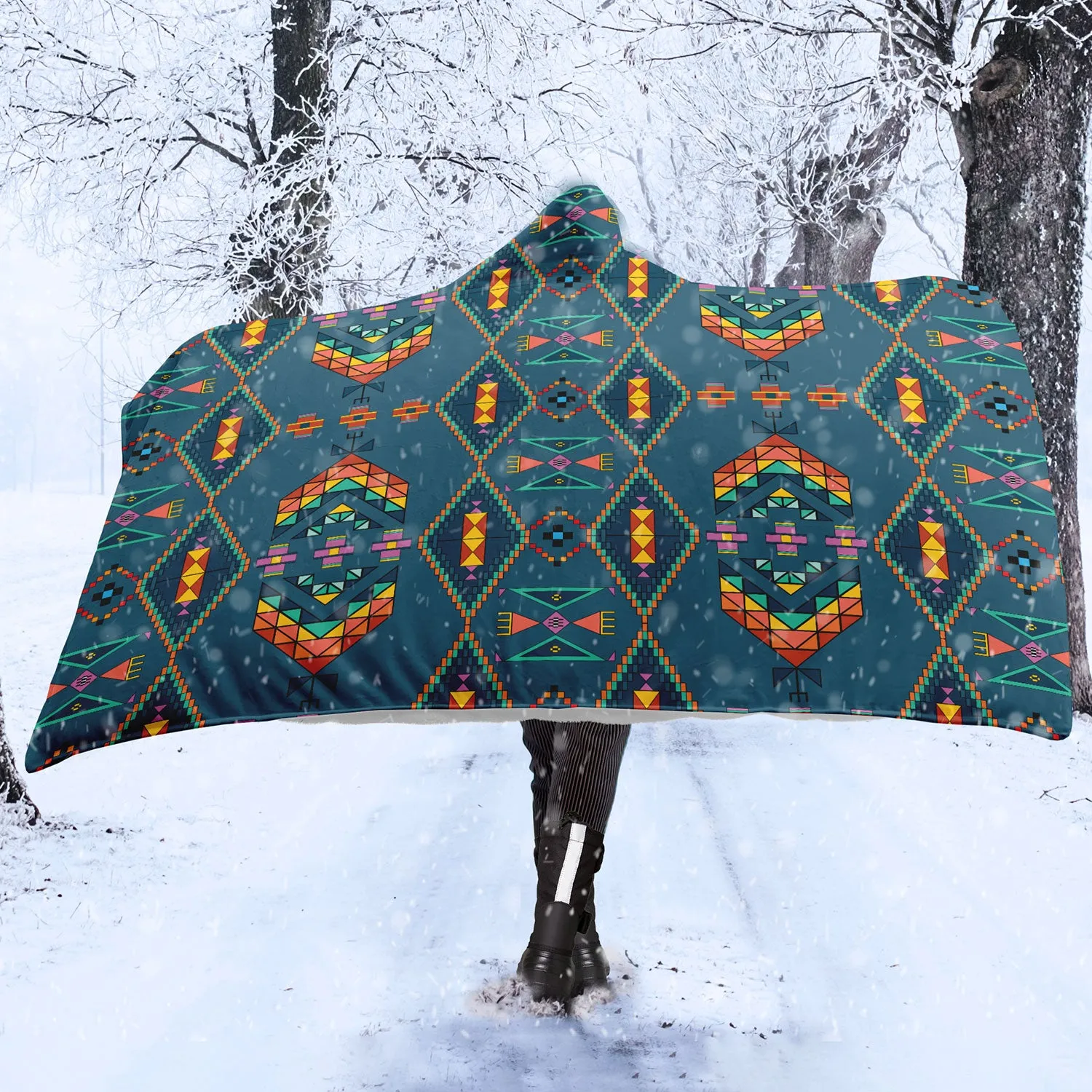 Travois Tipi Deep Lake Hooded Blanket