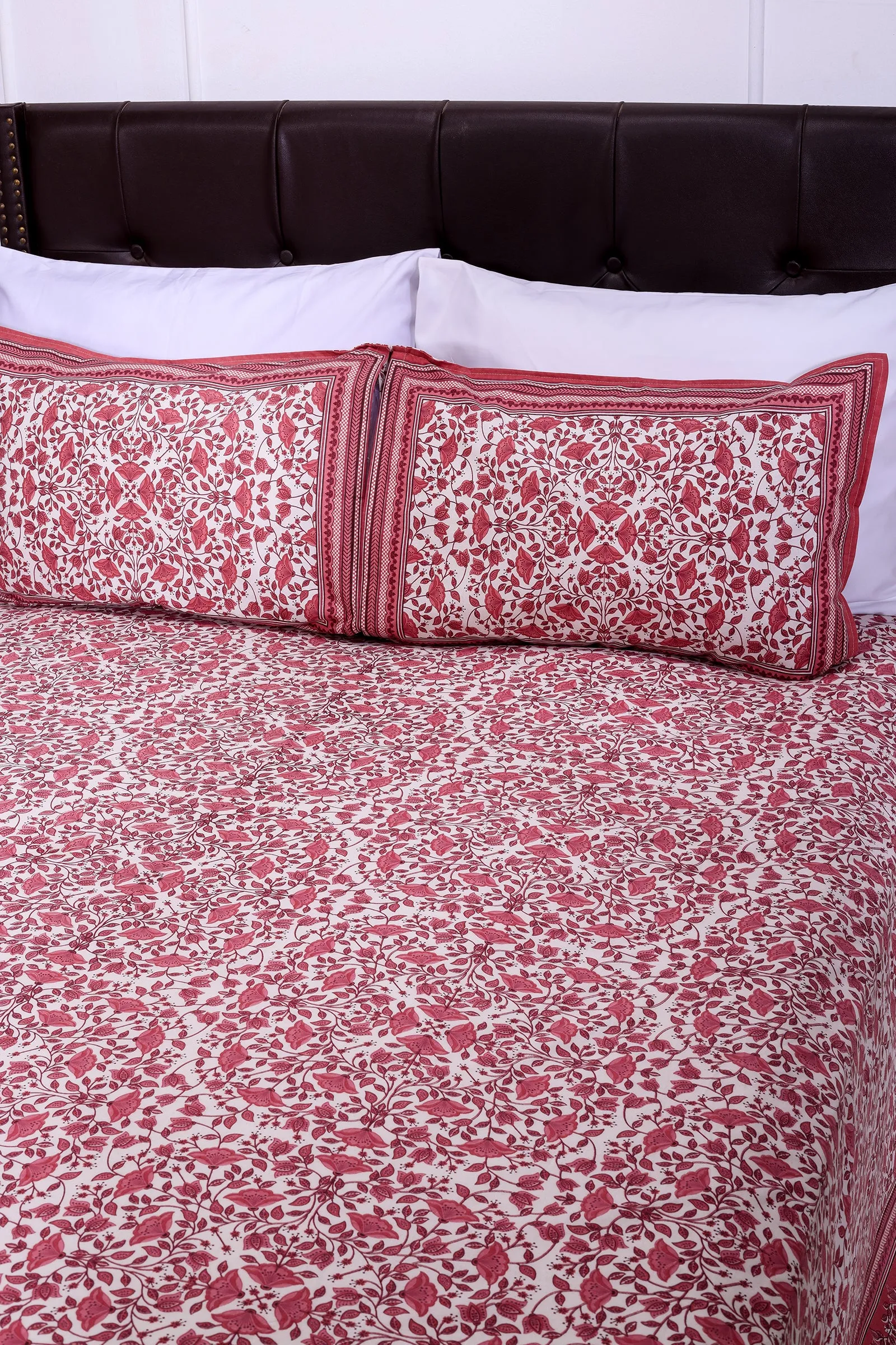 Tulip Jaal Lilac Cotton Bedsheet